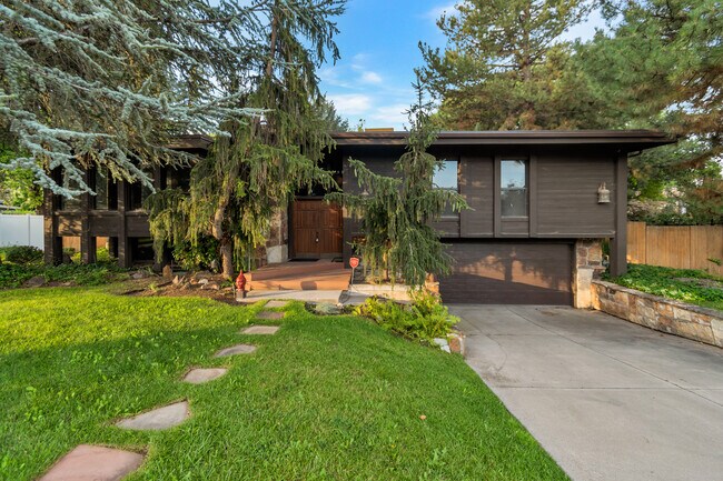 Photo - 1342 E 5440 S