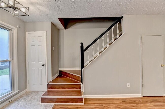 Photo - 1181 Izod Ct