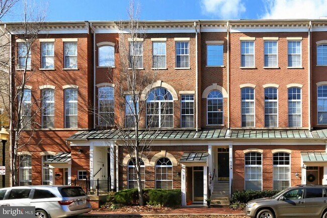 Photo - 181 Martin Ln Townhome