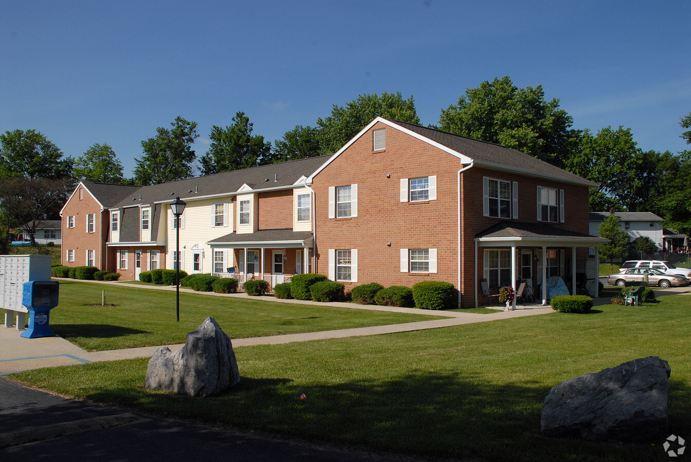 Greene Meadow Apartments - Greene Meadow Apartments