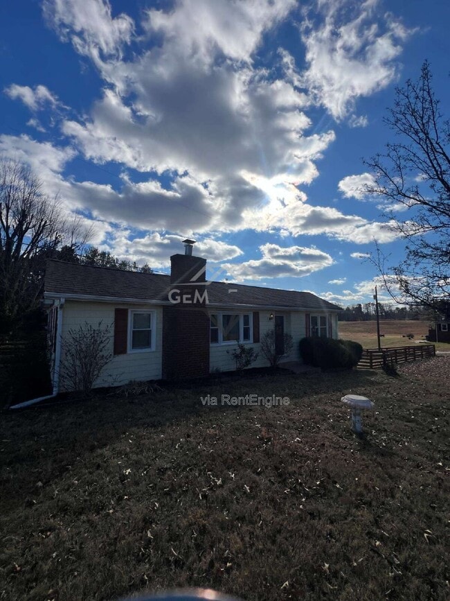 Photo - 1244 Mountain View Rd