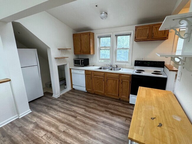 Photo - Goss Street Duplex Unidad 2023 Goss Street