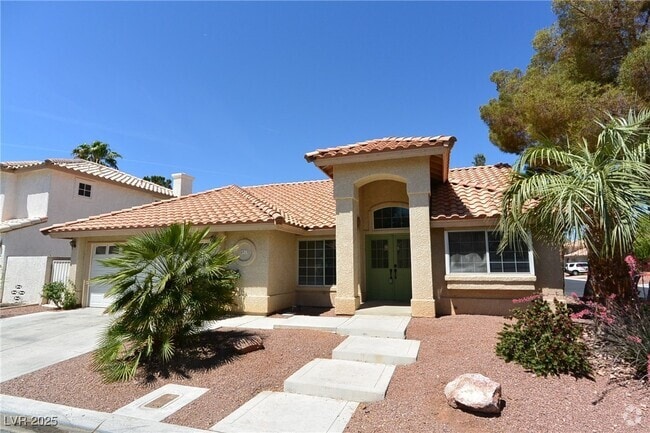 Building Photo - 4913 Forest Oaks Dr Rental