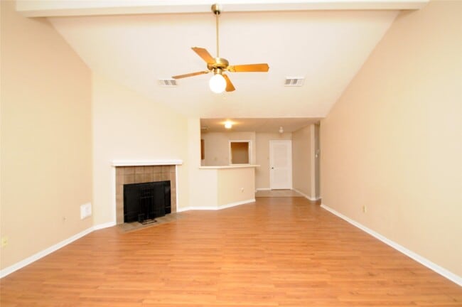 Building Photo - 16503 Canario Dr