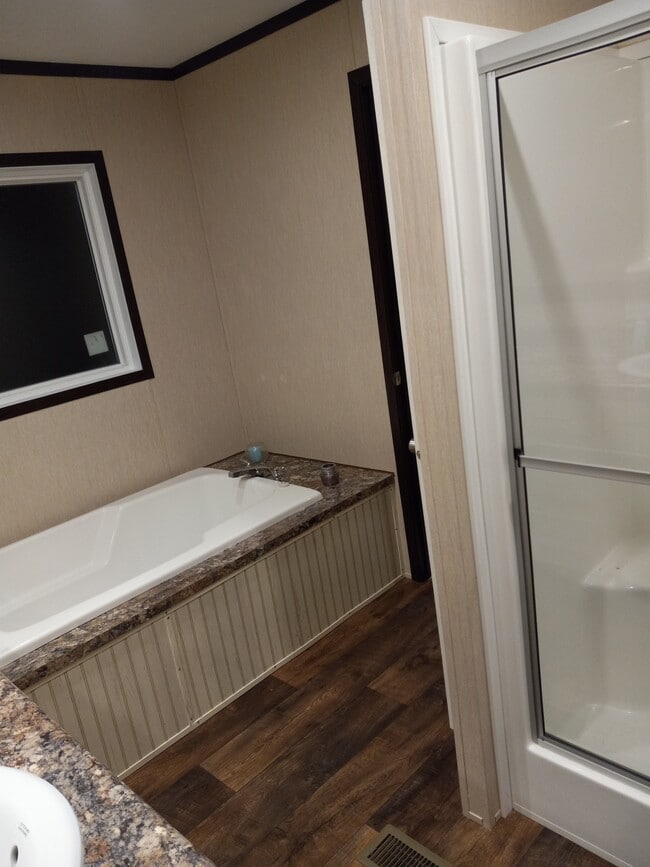 Huge sunken tub - 347 Holton Ln Unit 347 Holton