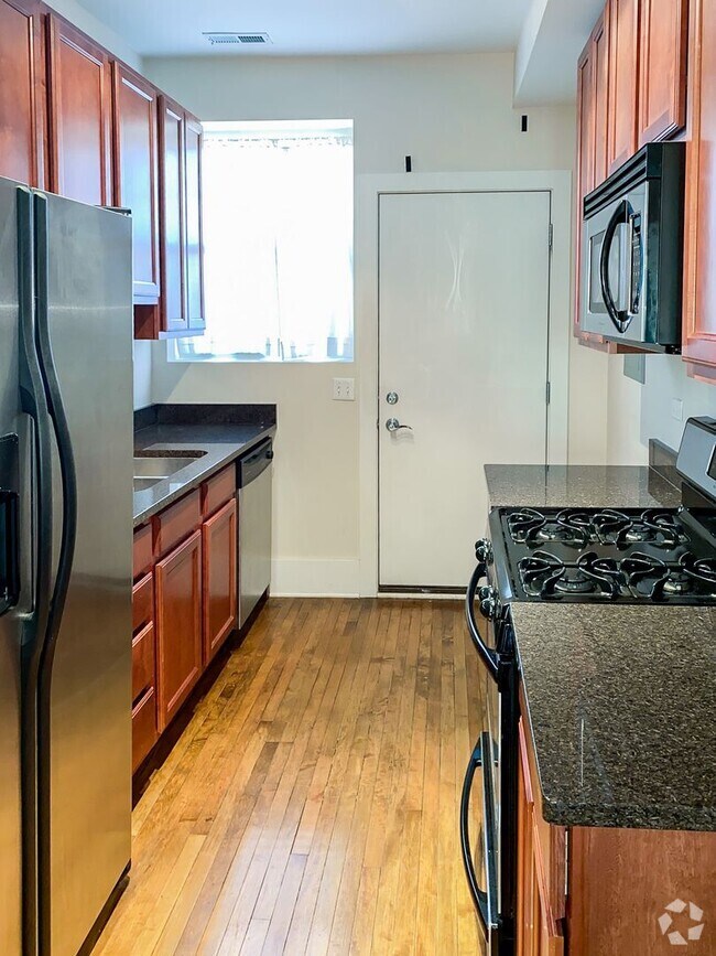 Building Photo - 3455 N Wolcott Ave Unit 3 Rental