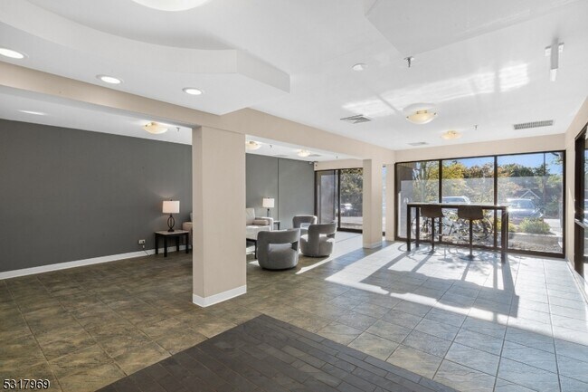 Photo - 41 Mt Kemble Ave Unit 204