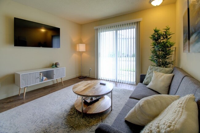 Photo - Stadium Apartments