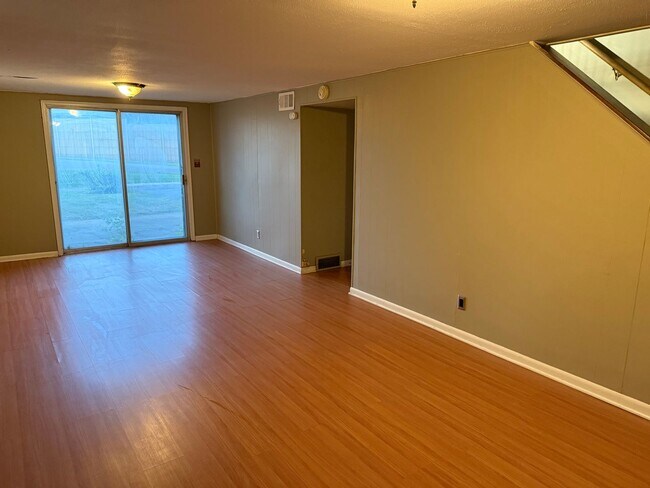 Photo - COMING SOON: Stunning 2-Bed/1 Bath Duplex ...