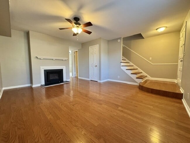 Photo - 2 Bed, 1.5 Bathroom Townhome with 2 Vehicle Carport