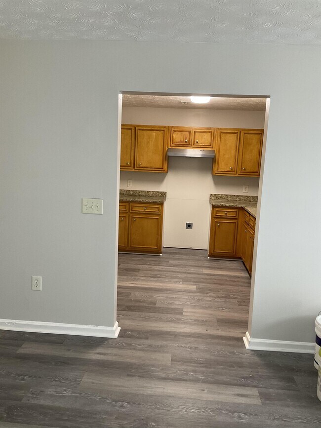 Photo - 3514 Youmans St