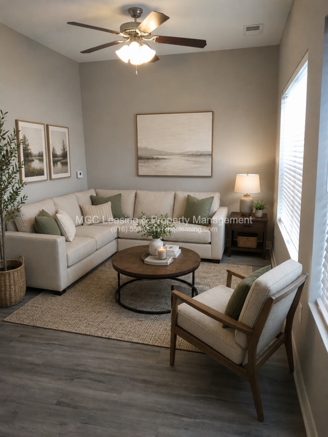 Studio living in style - North of the River in KCMO