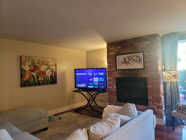 Photo - 8105 Redlands St