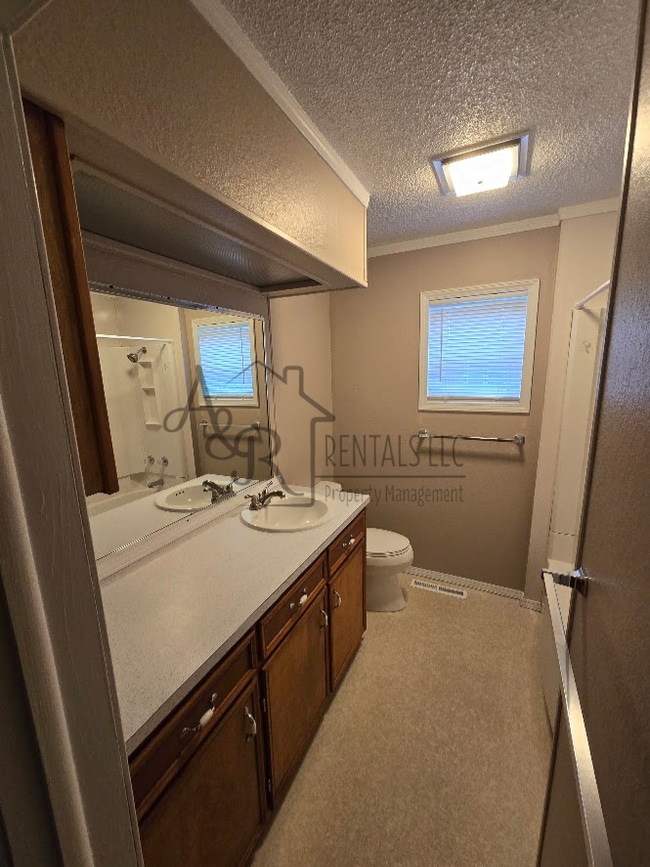 Photo - 110 S Appleton Dr