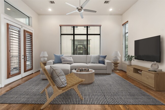 Building Photo - 5729 Larkin St