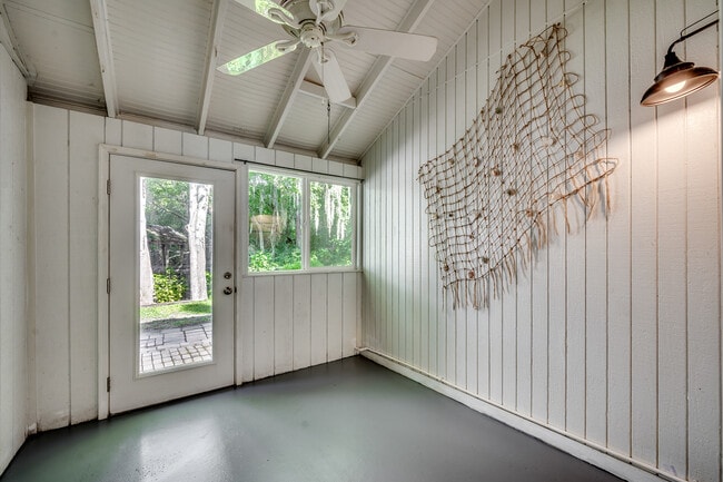 Photo - 38 Beaver Pond Loop