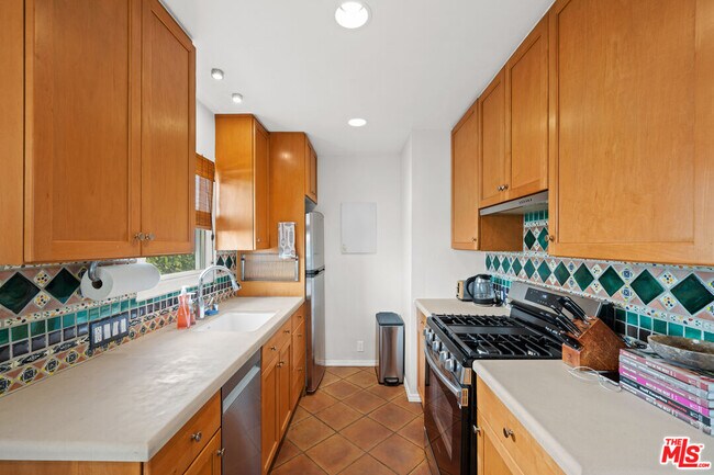 Photo - 2340 Abbot Kinney Blvd