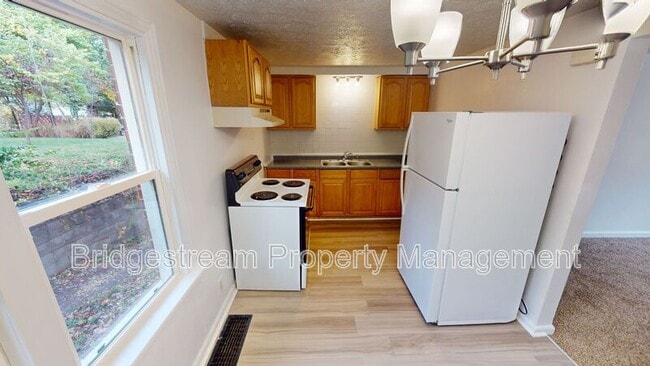Photo - 1317 Salem Ave