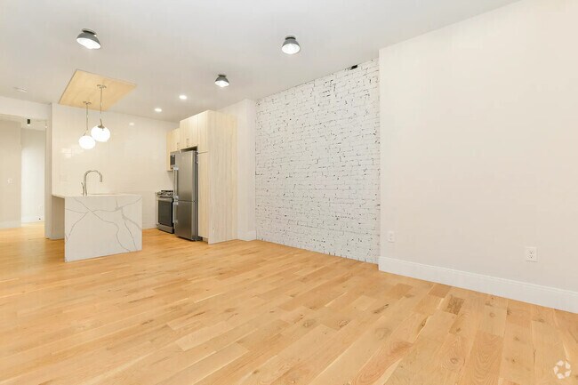 Building Photo - 200 Maverick St Unit 1 Rental