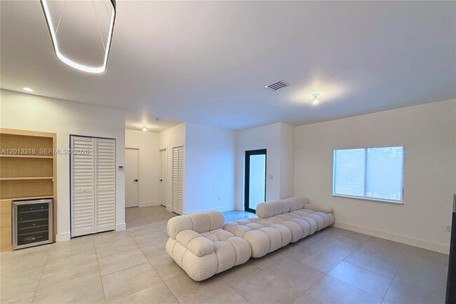 Photo - 233 NW 120th St