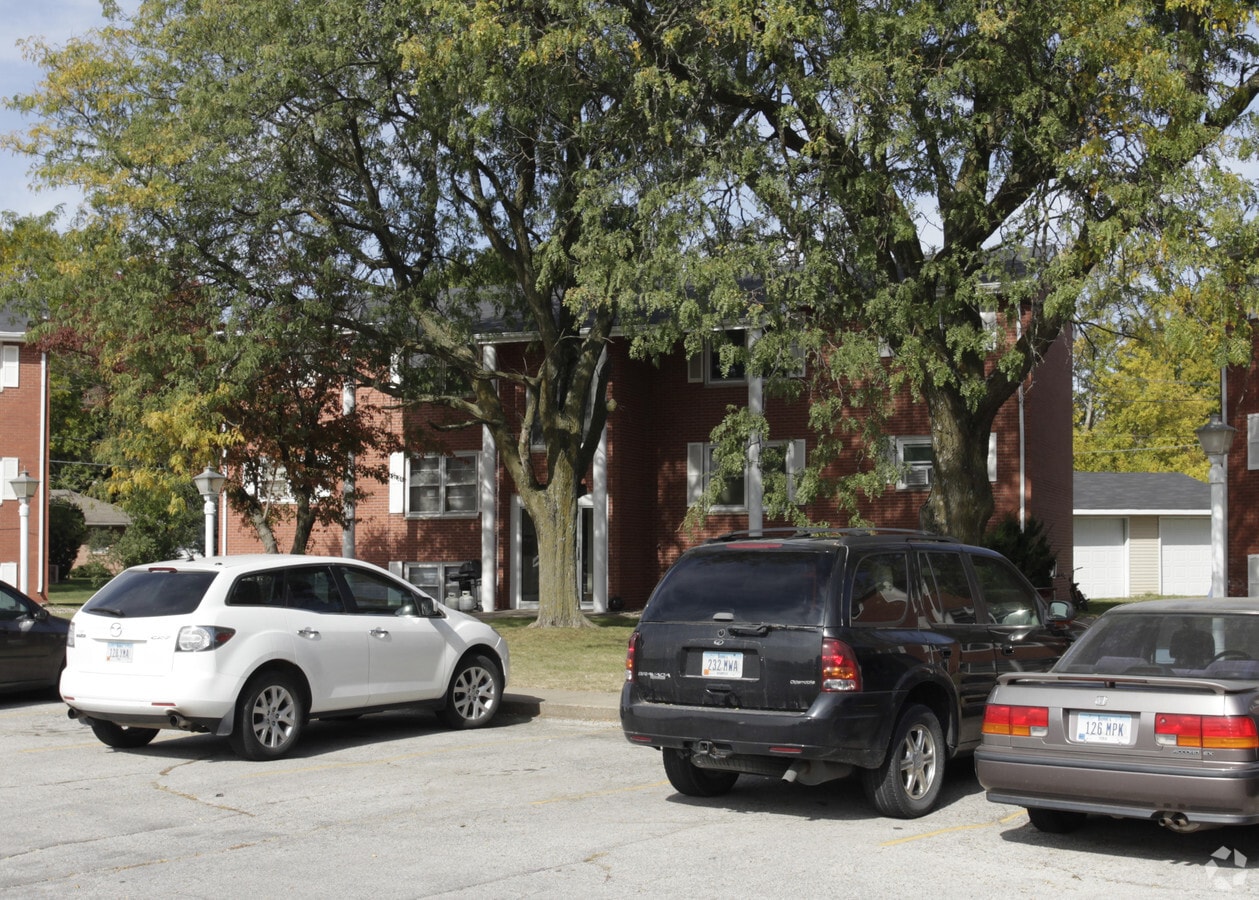 Photo - 206-214 SW State St