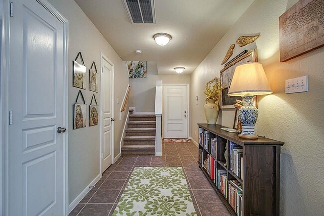 Photo - 1618 Grable Cove Ln