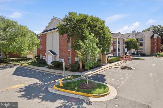 Photo - 3306 Wyndham Cir Unit 331