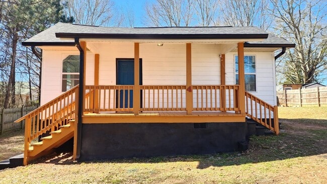 Photo - 4 Arnco Second St