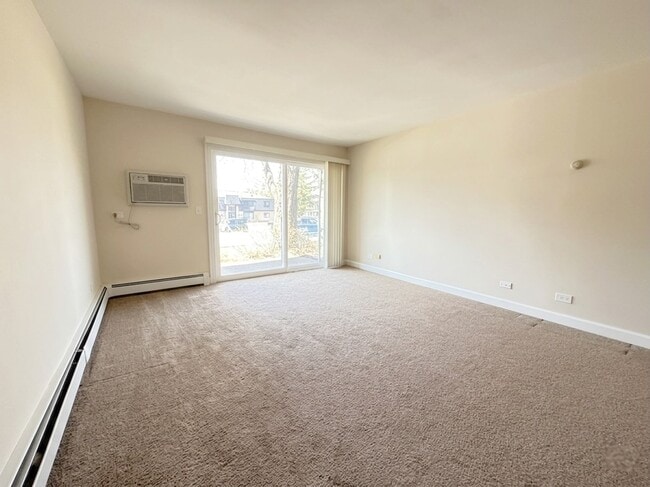 Photo - 915 Westmoreland Dr Unit 9