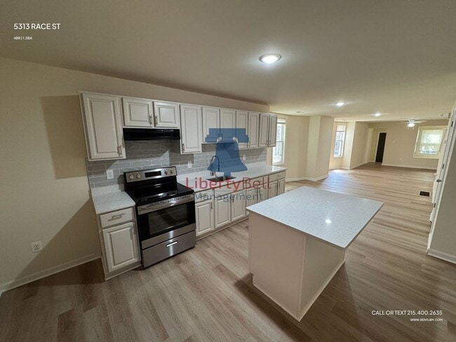 Photo - 5313 Race St