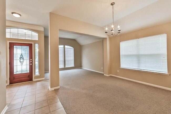 Photo - 20542 Avery Grove Ct