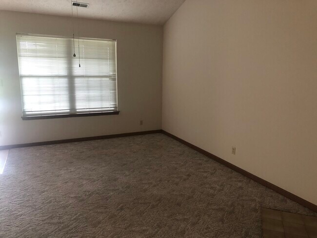 Photo - 3111 Kilbourne Ct Unit 3111 B Kilbourne