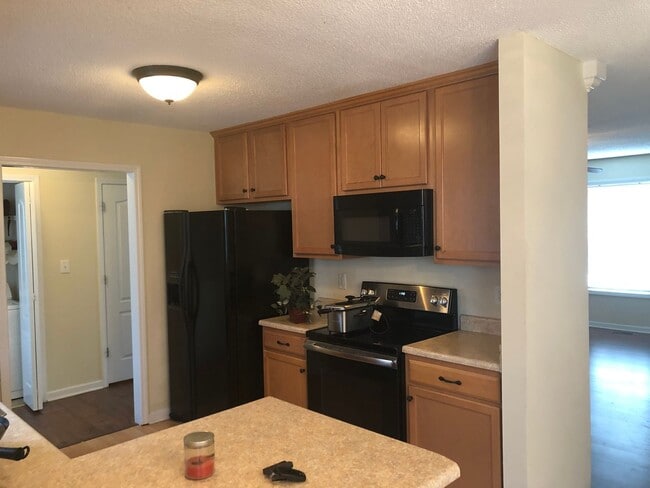 Photo - 4410 Harborgate Rd