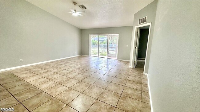 Photo - 213 SE 24th Ave