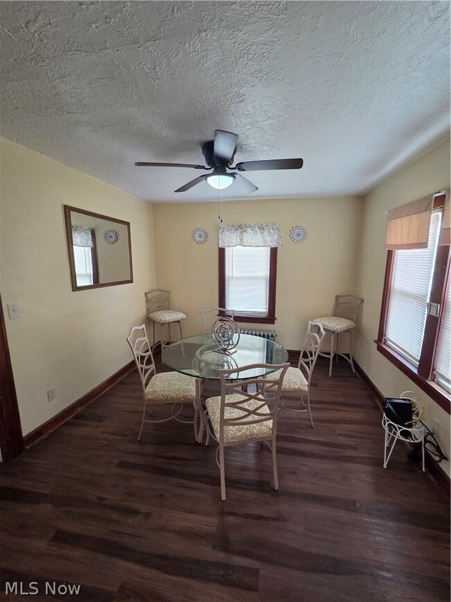 Photo - 22031 Miller Ave