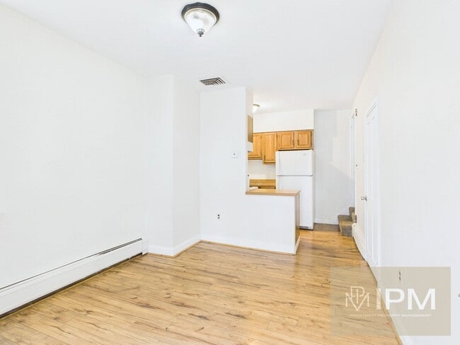 Photo - 44 N Main St Unit 44 N Main St Apt B