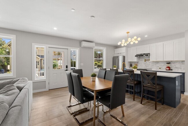 Photo - 59 Perrin St