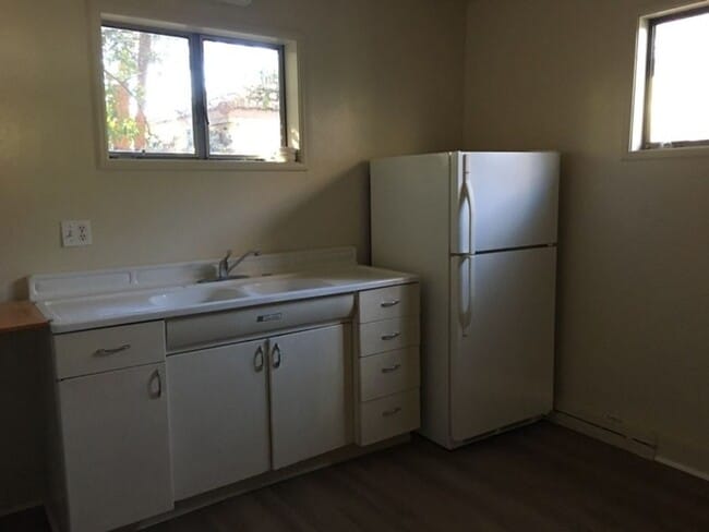 Photo - *DS647/7th408-McKinney, Sally Unidad 408-A 7th St.