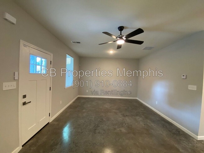 Photo - 729 N Dunlap St