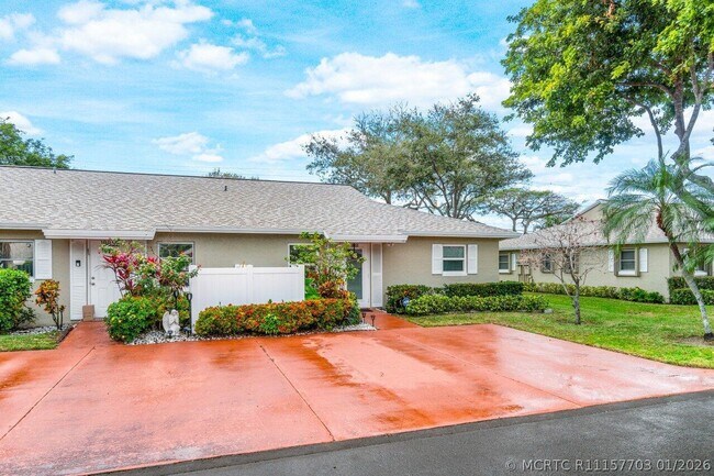 18855 Candlewick Dr