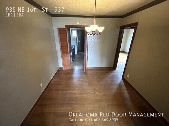 Photo - 935 NE 16th St