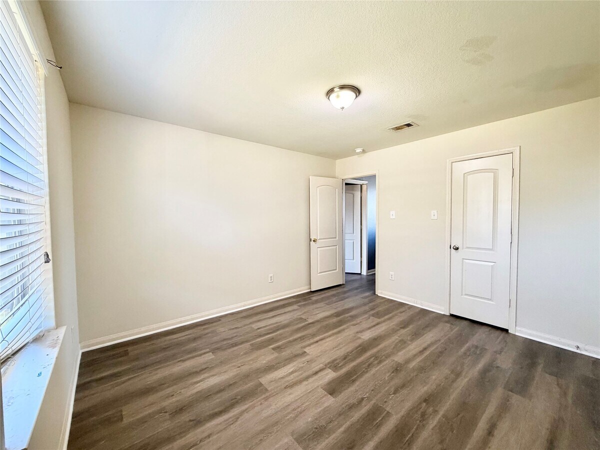 Photo - 4211 Jana Drive