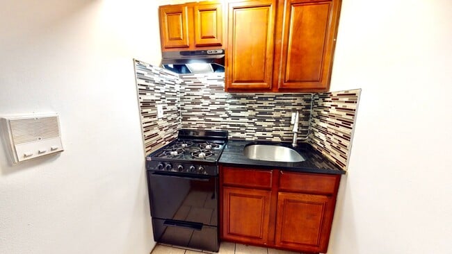 Photo - 235 S Harrison St East Orange NJ, 07018