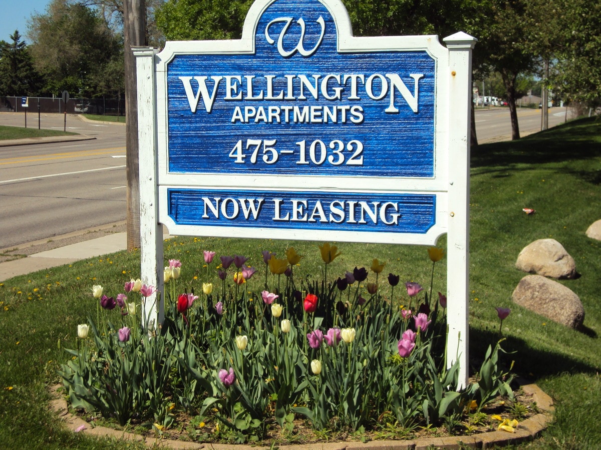 Wellington Apartments - Wellington Apartments