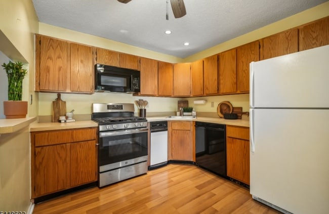 341 Penns Way