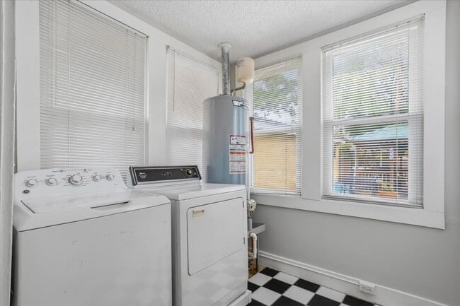 Photo - Spacious 2BR/1BA Lower-Level Apartment Near Downtown Savannah