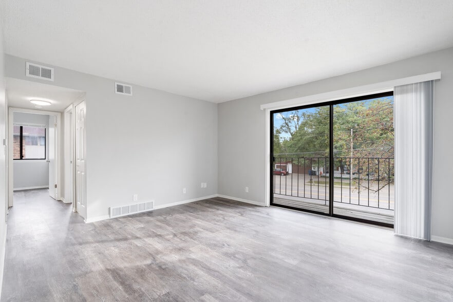 2 bed Living Room