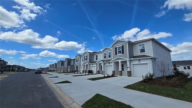 Photo - 2664 Armstrong Ave