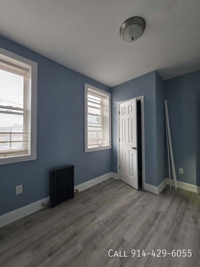 Photo - 215 Edwards Pl Unit 1