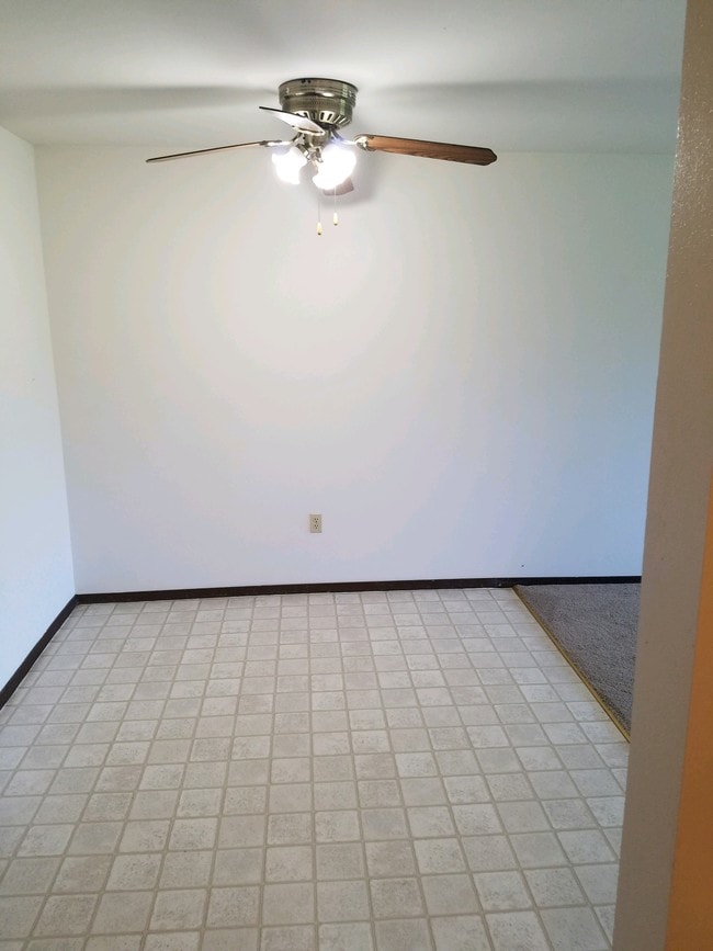 Lake Park Apartments